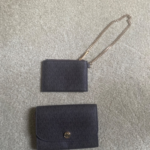 NWOT, Michael Kors Brown Signature Canvas 2-in-1 wallet and card holder w chain - Picture 4 of 12